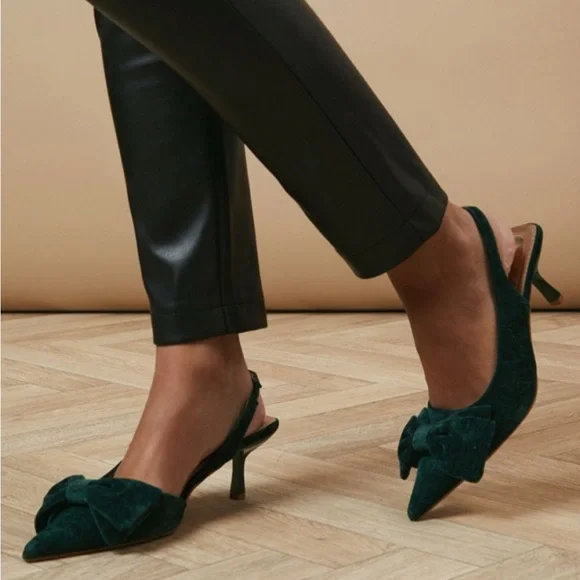 B.O.G. Collective Green Velvet Slingback Heels size 7 - Picture 1 of 8